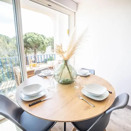 La Parenthese Parking Pros Servicesconciergerie Motte