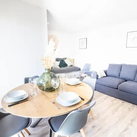 La Parenthese Parking Pros Servicesconciergerie Motte דירה לה גרנד מוט